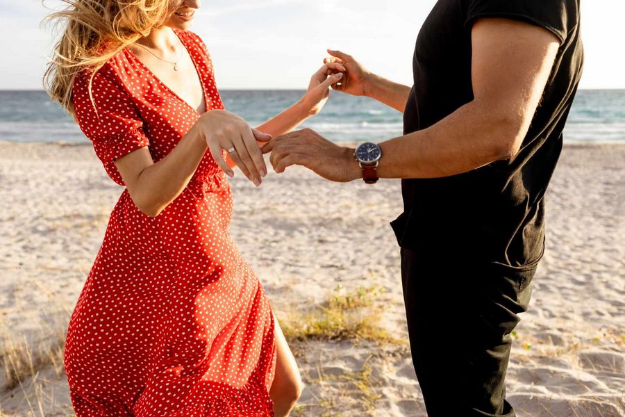 Just how does the SofiaDate online dating site job?
